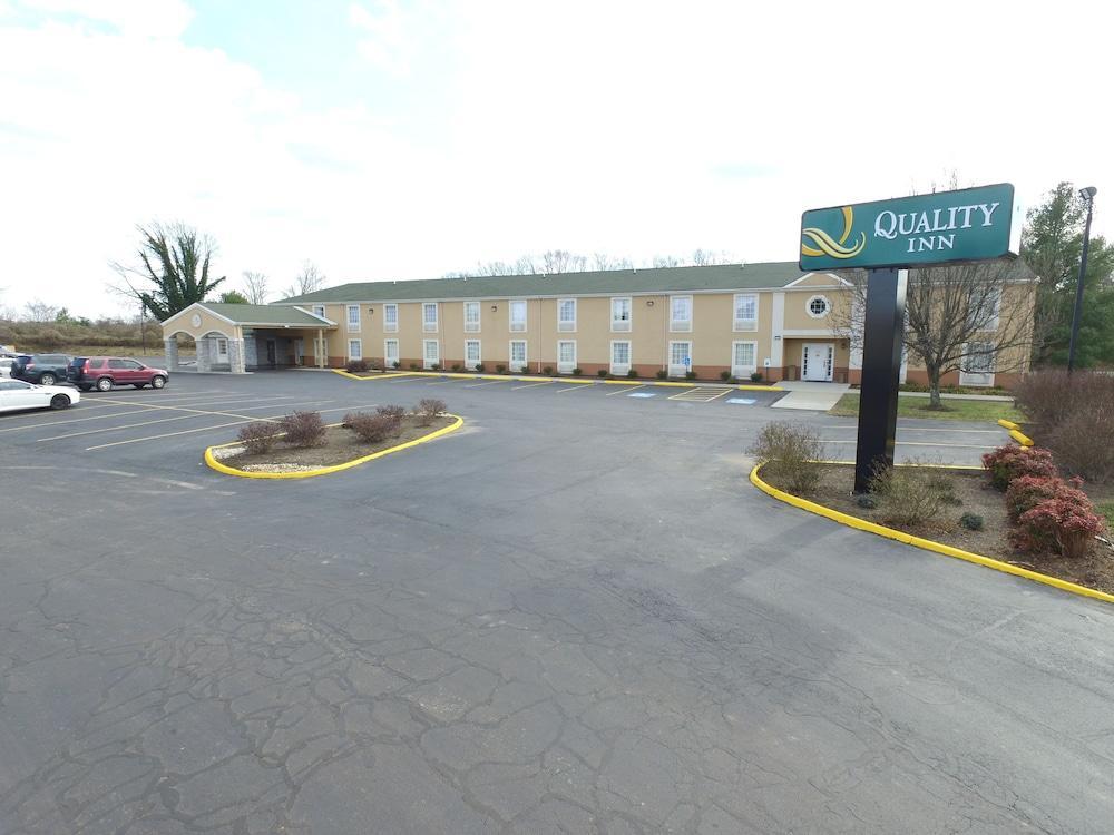 Quality Inn University Area Farmville Exterior photo